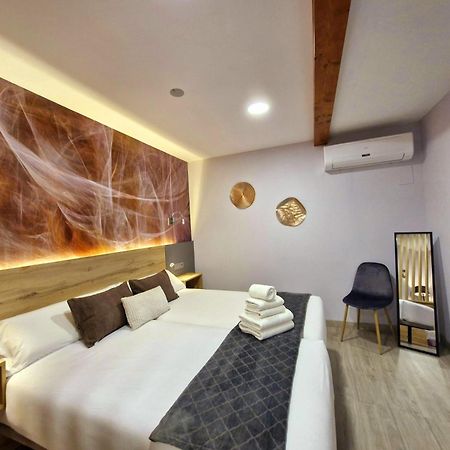 Feeling Home - Suites&Rooms León Dış mekan fotoğraf
