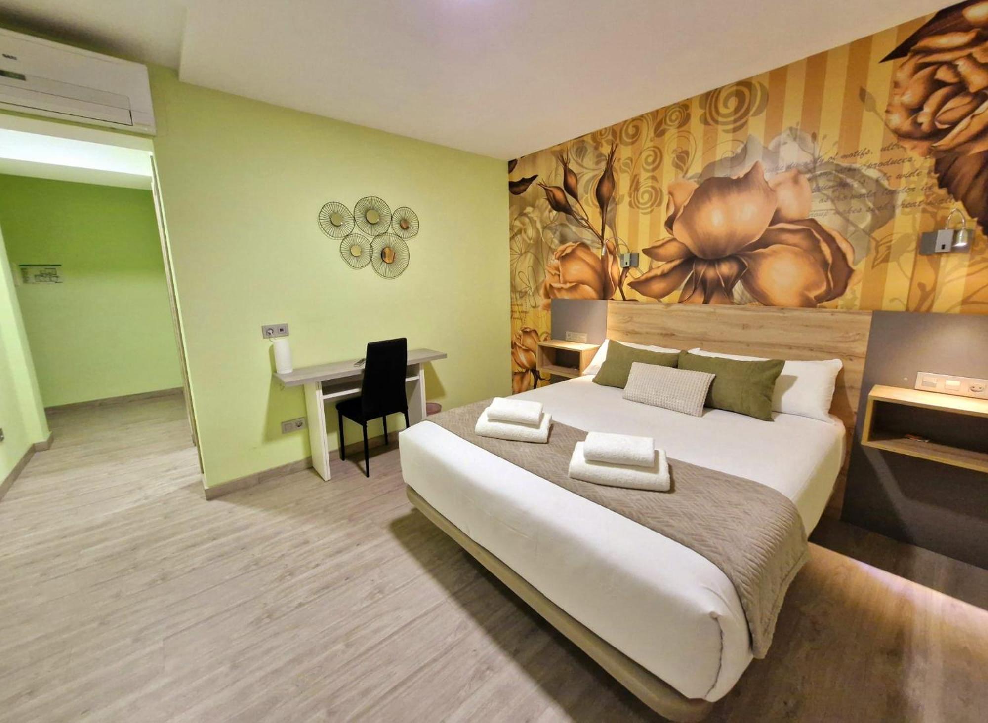 Feeling Home - Suites&Rooms León Dış mekan fotoğraf