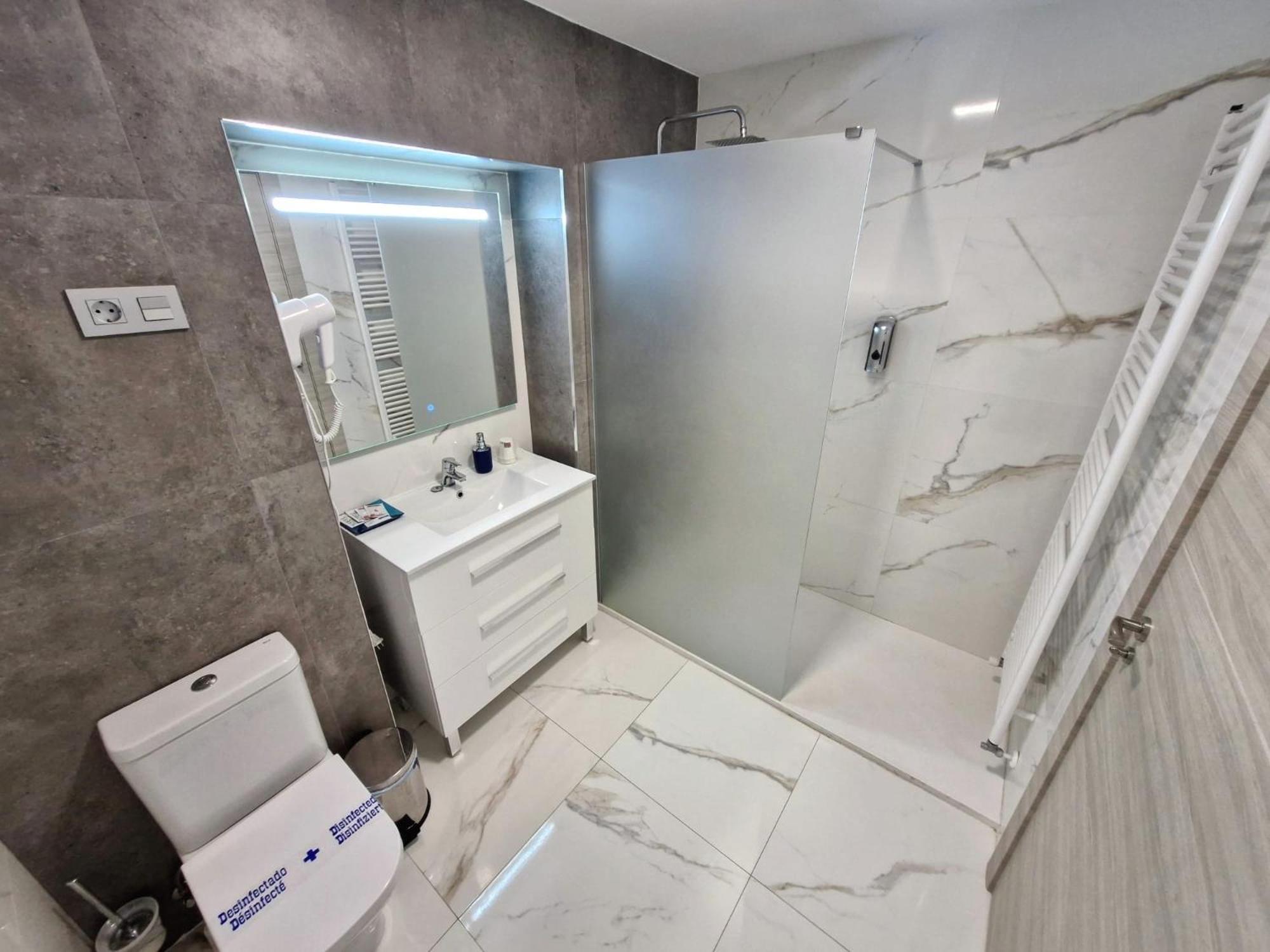 Feeling Home - Suites&Rooms León Dış mekan fotoğraf