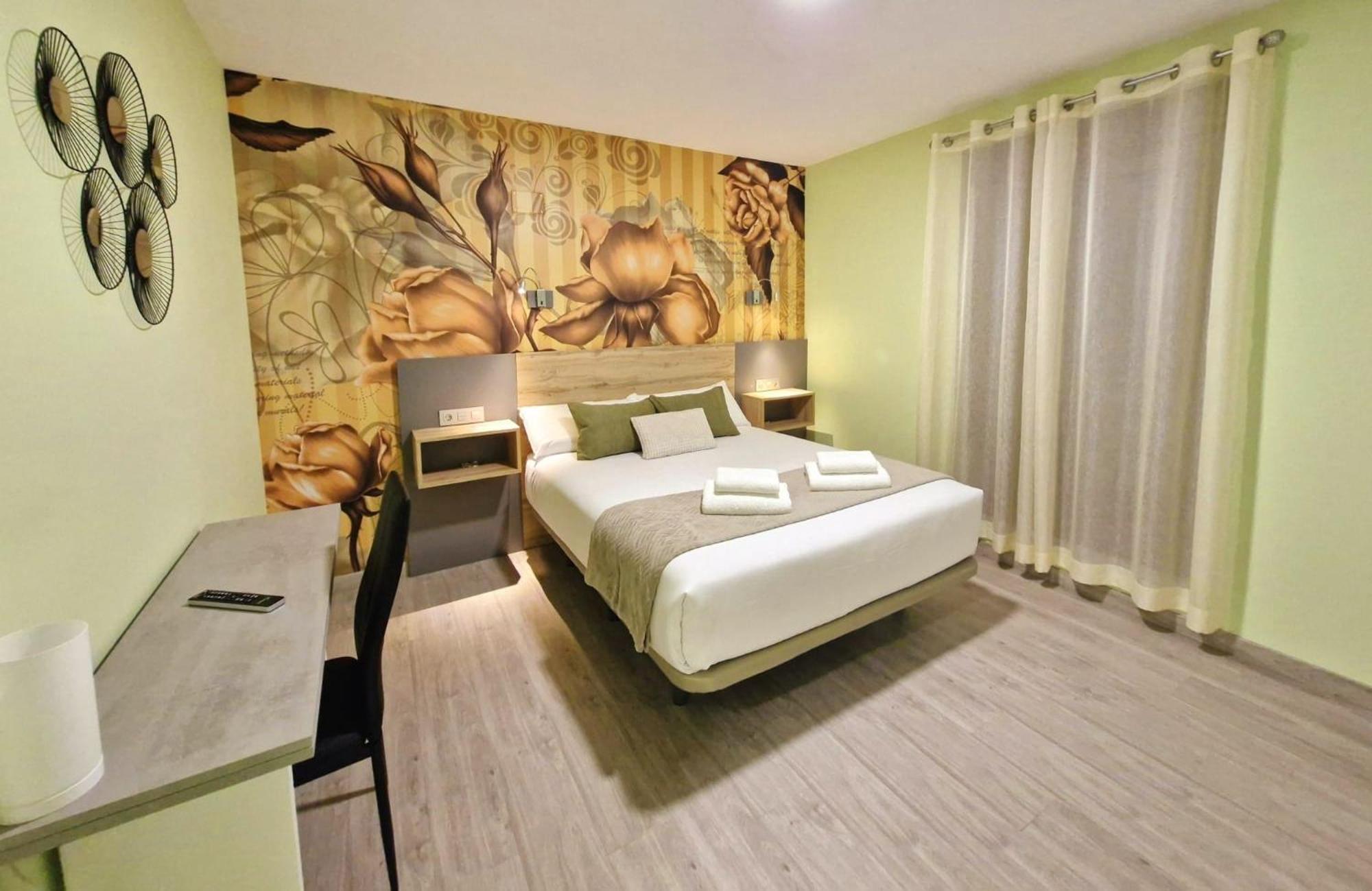 Feeling Home - Suites&Rooms León Dış mekan fotoğraf