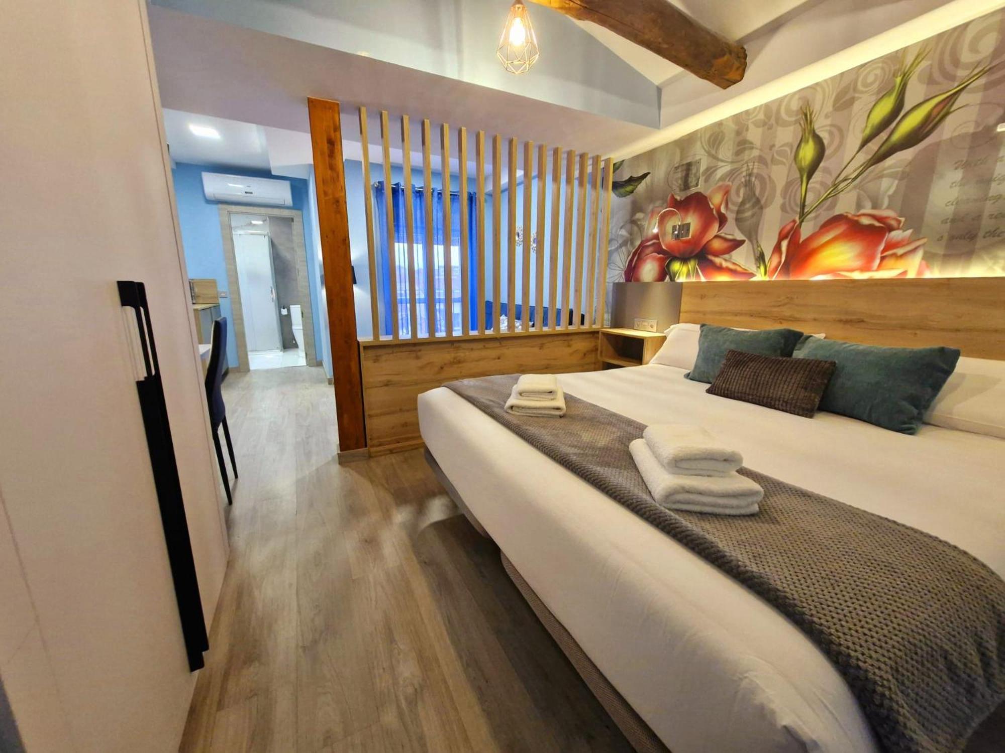 Feeling Home - Suites&Rooms León Dış mekan fotoğraf
