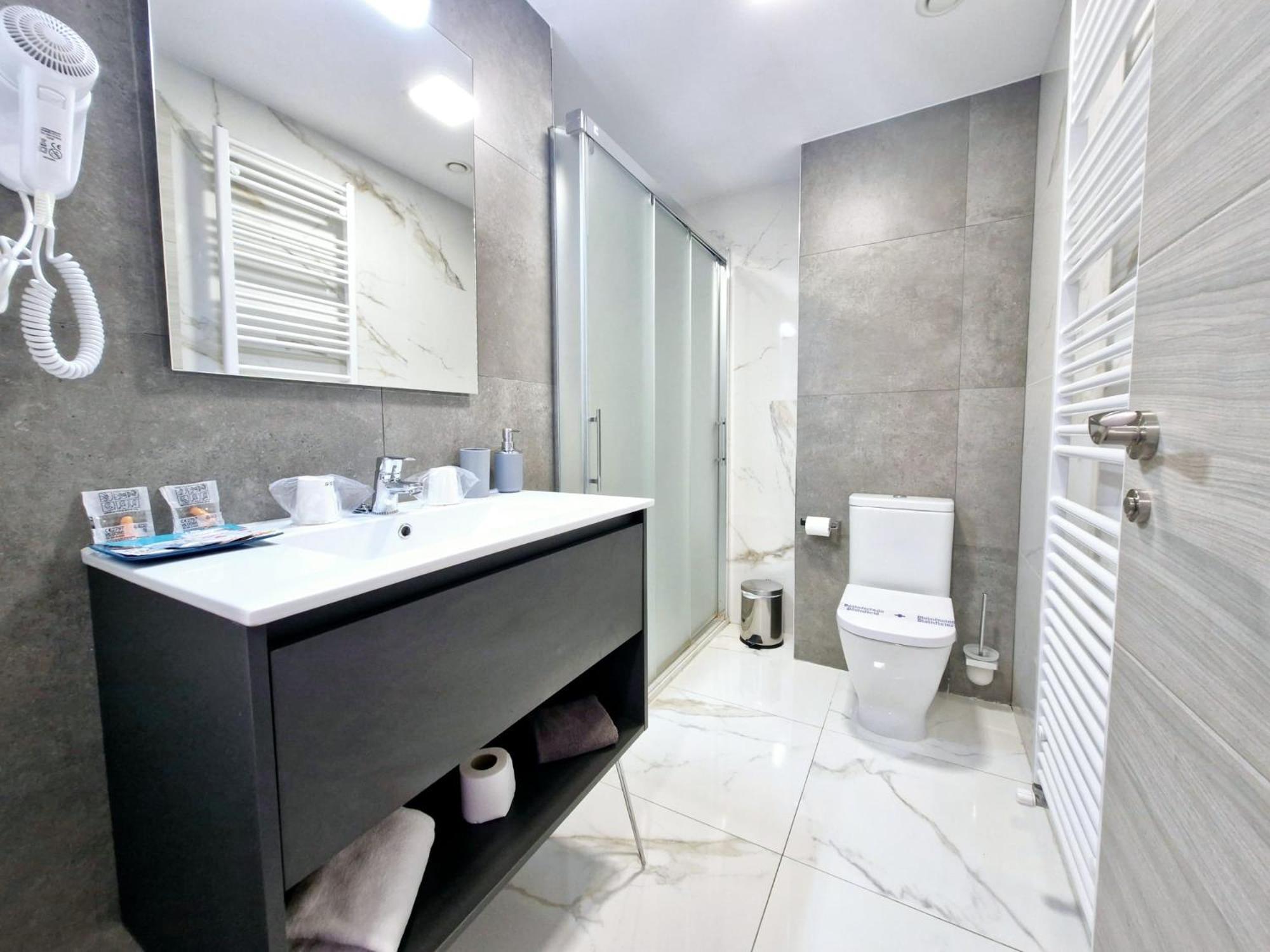 Feeling Home - Suites&Rooms León Dış mekan fotoğraf